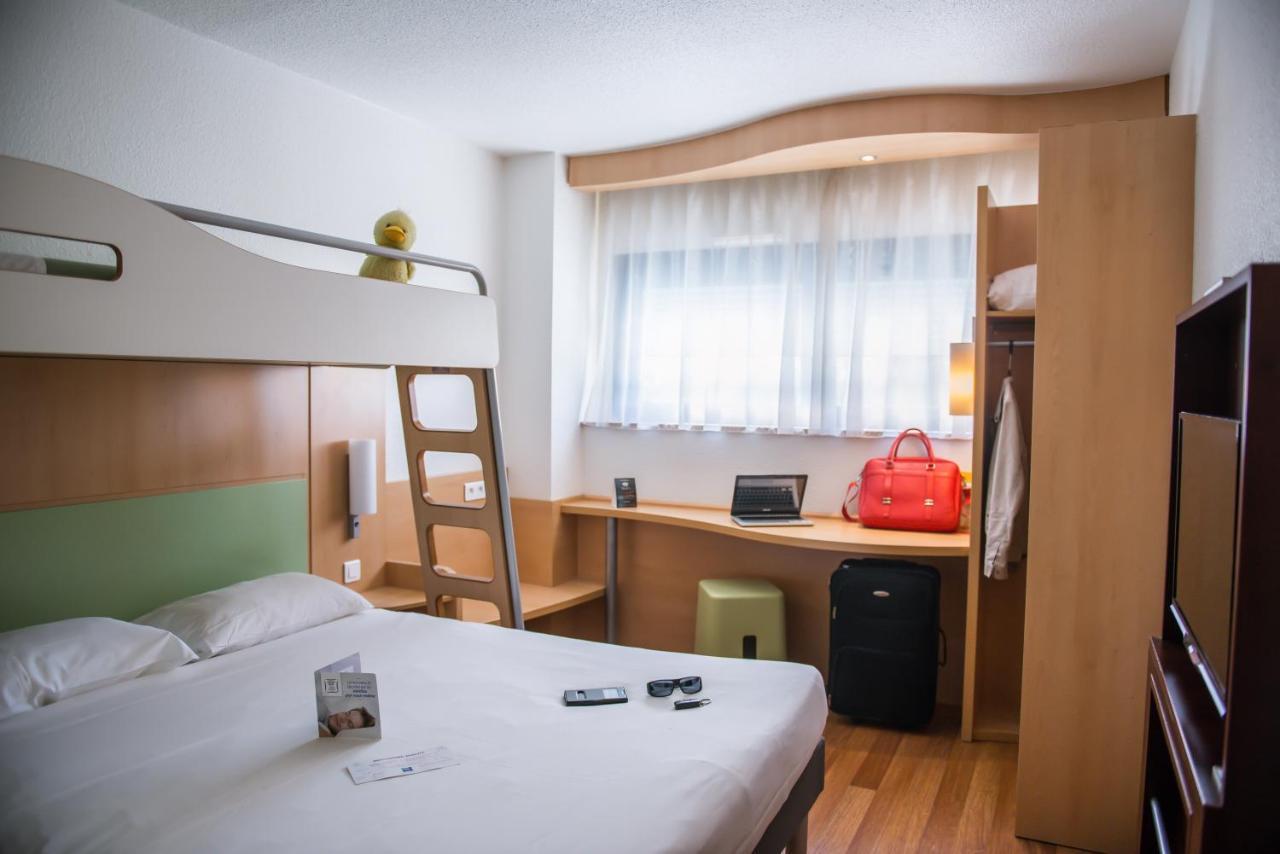 Ibis Budget Site Du Futuroscope ชาสเซเนย-ดู-ปัวตู ภายนอก รูปภาพ