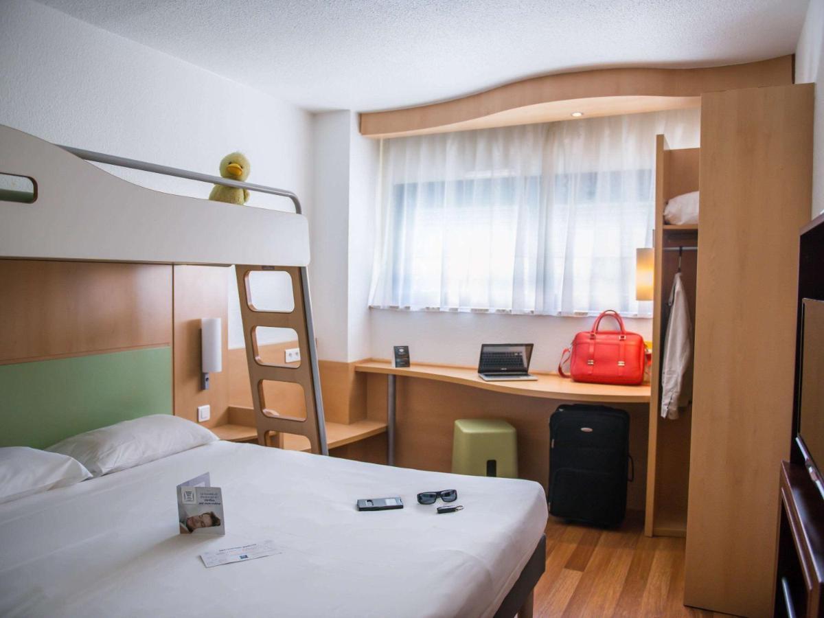 Ibis Budget Site Du Futuroscope ชาสเซเนย-ดู-ปัวตู ภายนอก รูปภาพ